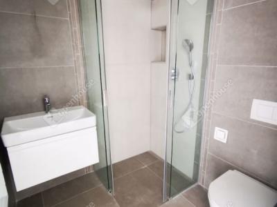 Eladó lakás Balatonkenese Balatonakarattya