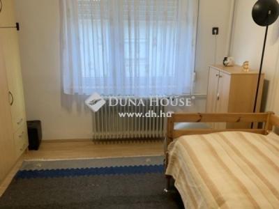 Eladó családi ház Pécs