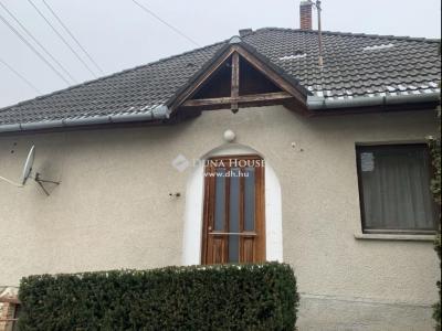 Eladó családi ház Pécs