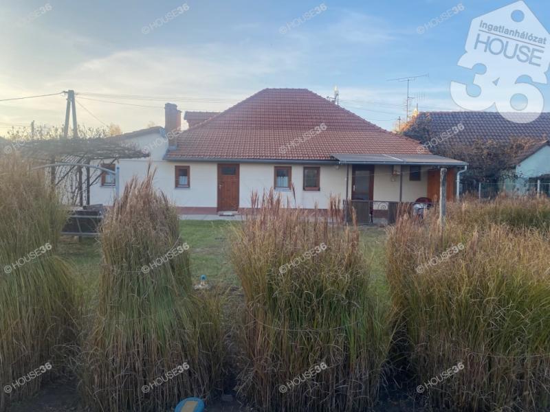 Eladó ikerház Kecskemét