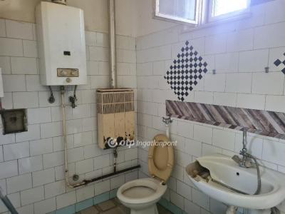 Eladó családi ház Balmazújváros