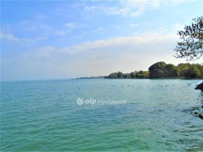 Eladó lakás Siófok