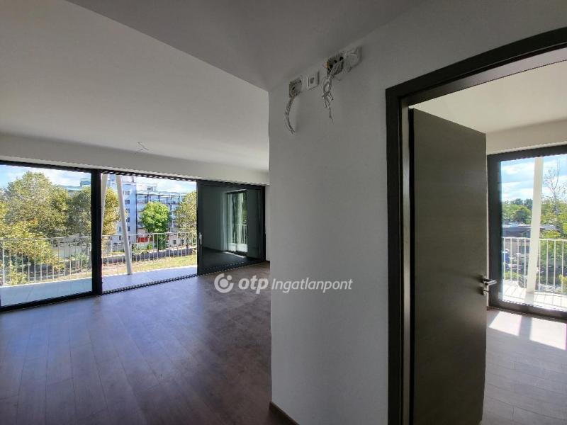 Eladó lakás Siófok