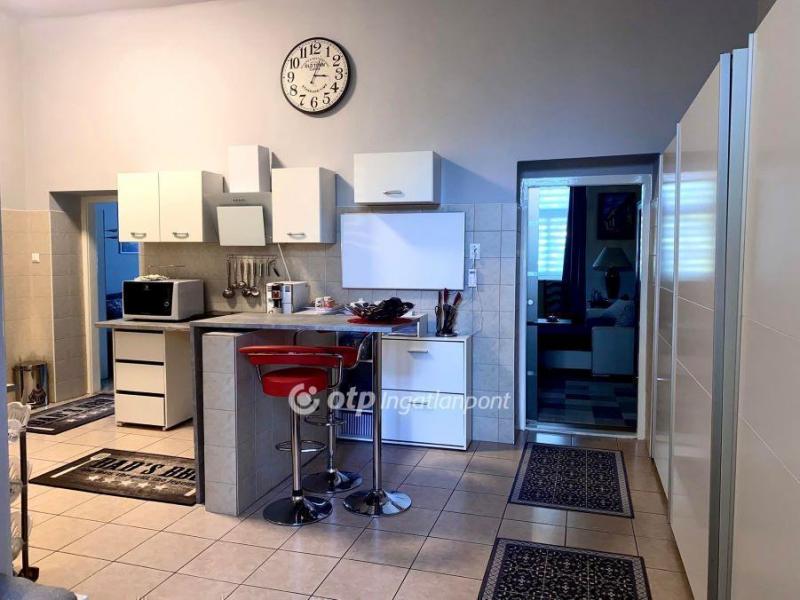 Eladó lakás Szeged