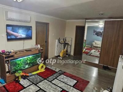 Eladó családi ház Jászberény