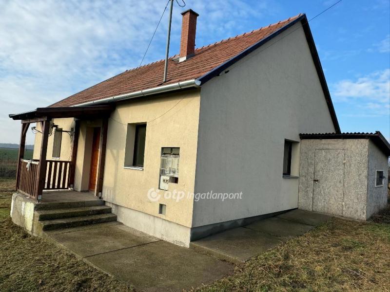 Eladó családi ház Tiszafüred Tiszaszőlős