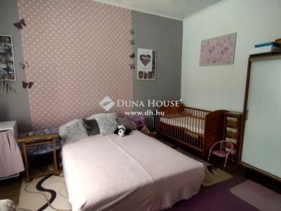 Eladó családi ház Nagykáta