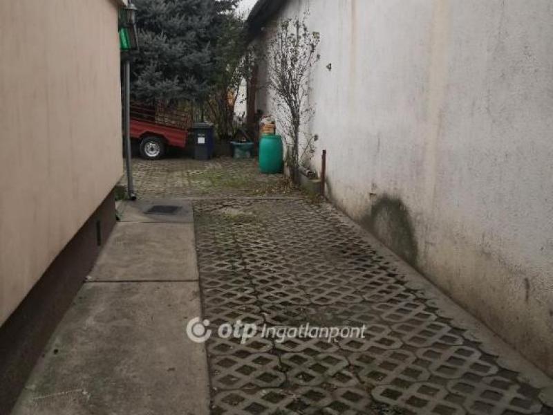 Eladó családi ház Kecskemét