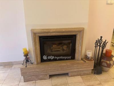 Eladó családi ház Budapest