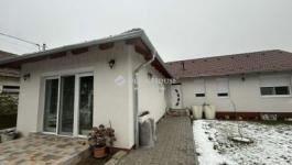 Eladó családi ház Erdőkertes