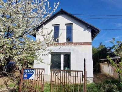 Eladó családi ház Szeged