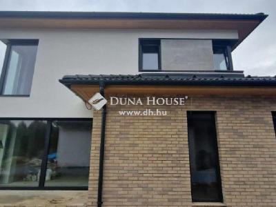 Eladó családi ház Szeged