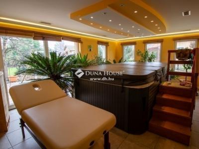 Eladó családi ház Szeged