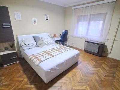 Eladó családi ház Pécs