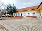 Eladó utcai bejáratú üzlethelység Szerencs