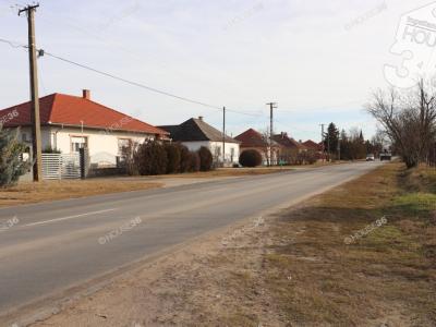 Eladó lakóövezeti telek Kecskemét