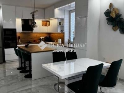 Eladó családi ház Vecsés