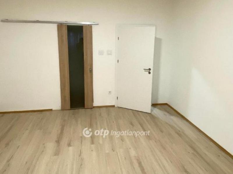 Eladó lakás Mosonmagyaróvár