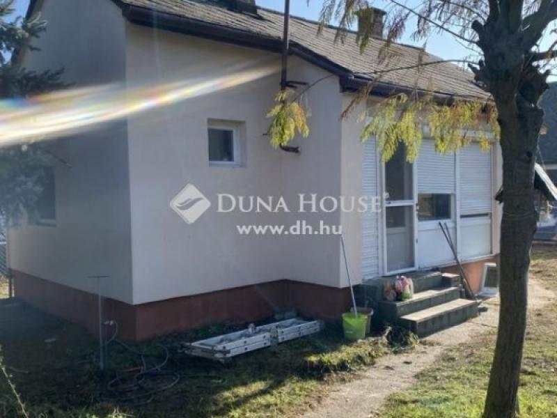 Eladó családi ház Fonyód