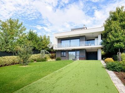 Eladó családi ház Nagykovácsi