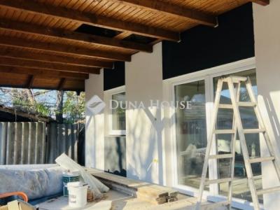 Eladó családi ház Szigethalom