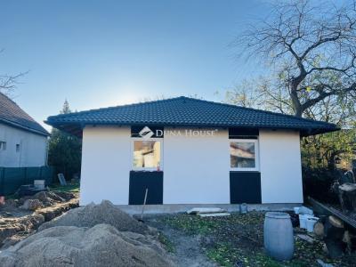 Eladó családi ház Szigethalom