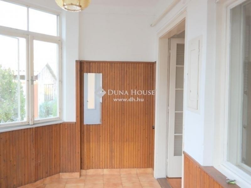 Eladó családi ház Budapest