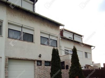 Eladó sorház Balatonfüred