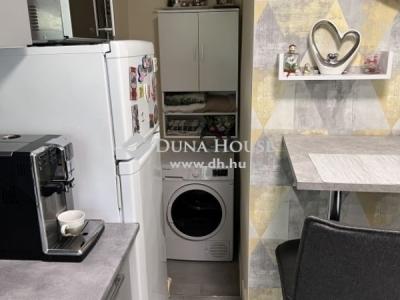 Eladó családi ház Bogád