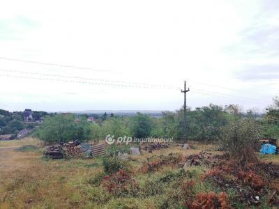 Eladó lakóövezeti telek Fonyód