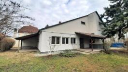 Eladó családi ház Lajosmizse