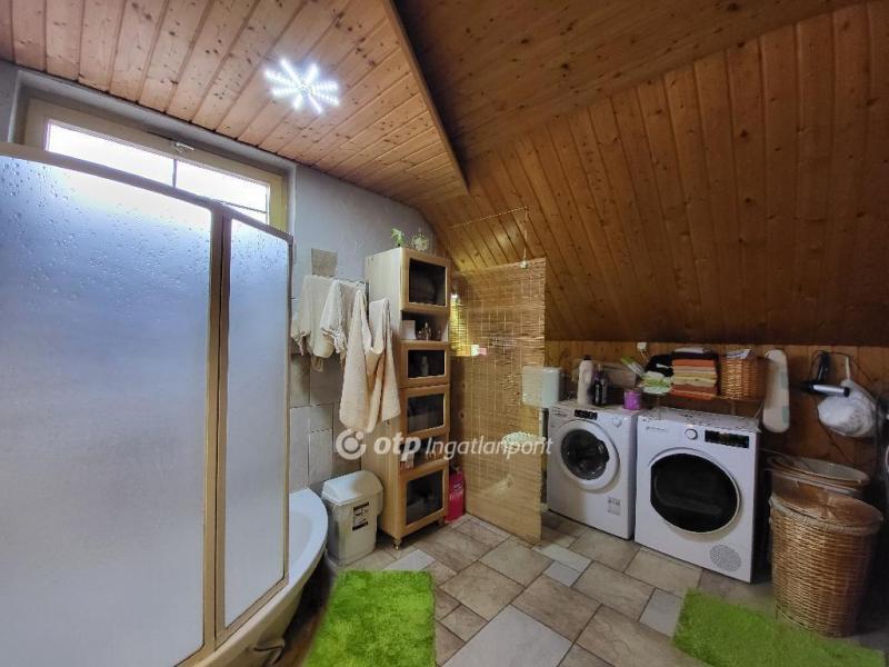 Eladó családi ház Zamárdi