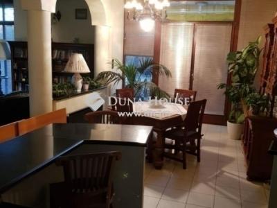 Eladó családi ház Budapest