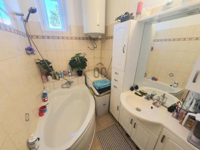 Eladó családi ház Budapest