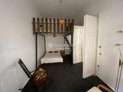 Eladó lakás Pécs