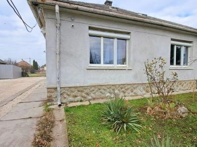 Eladó családi ház Nagykáta