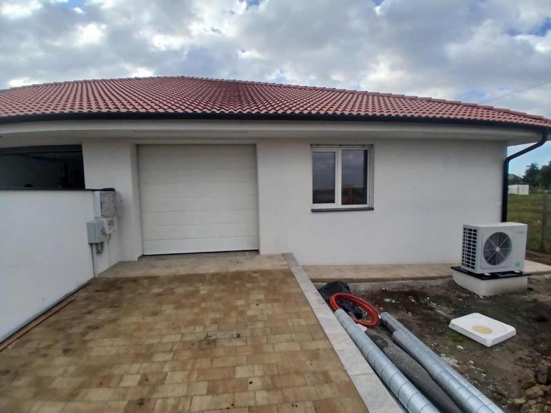 Eladó családi ház Debrecen