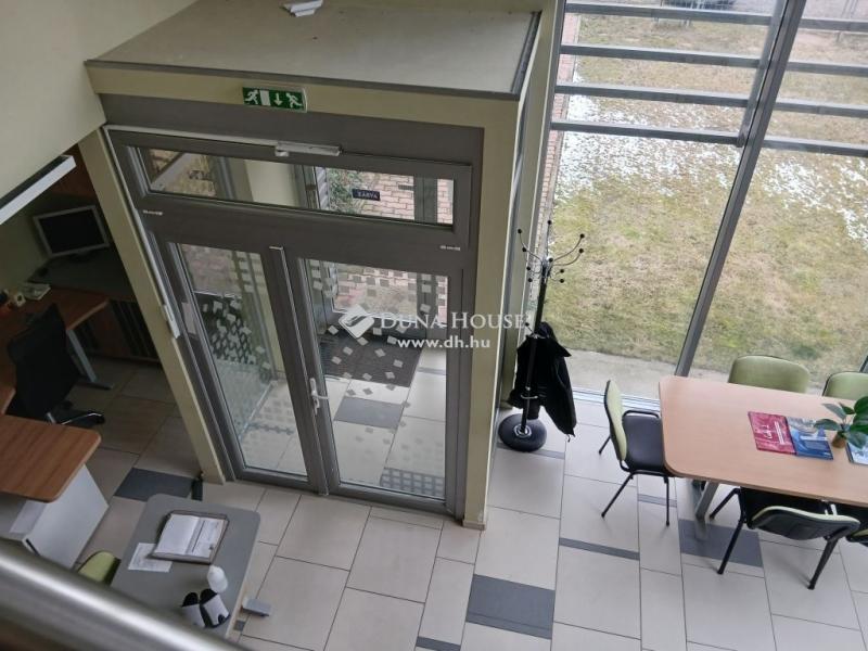 Kiadó műhely Debrecen