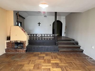 Eladó családi ház Budapest