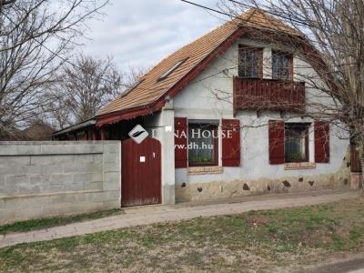 Eladó családi ház Gyál