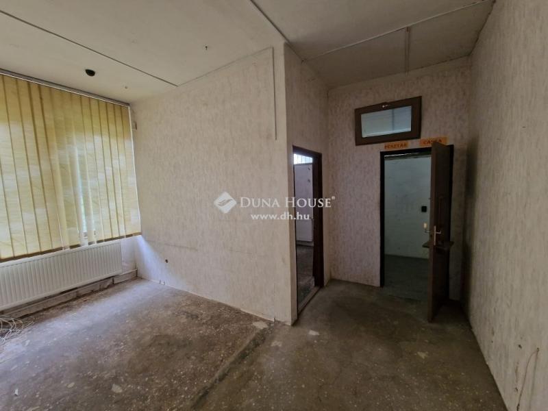 Eladó családi ház Pécs