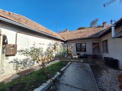 Eladó családi ház - 7625 Pécs, Vince utca