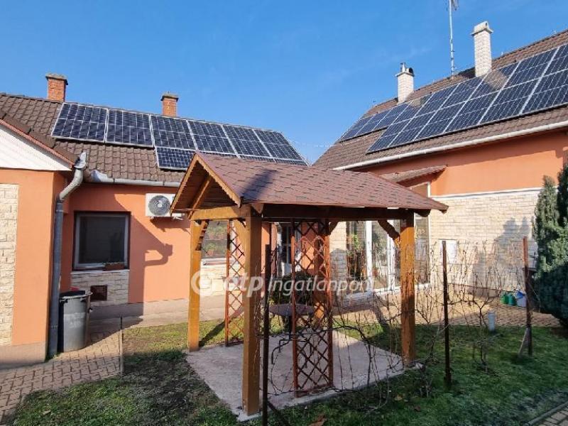 Eladó családi ház Hajdúszoboszló