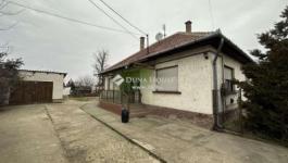 Eladó családi ház Albertirsa