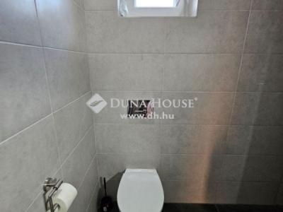 Eladó családi ház Tápióság