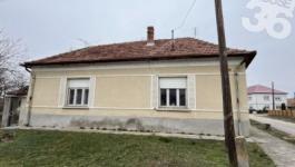 Eladó családi ház Fülöpszállás