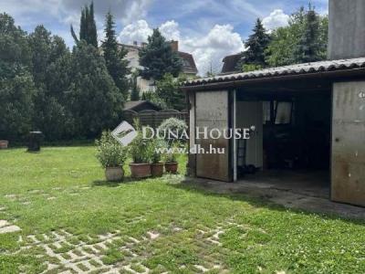 Eladó családi ház Budapest