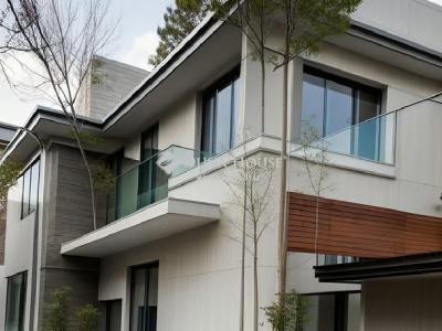 Eladó családi ház Budapest