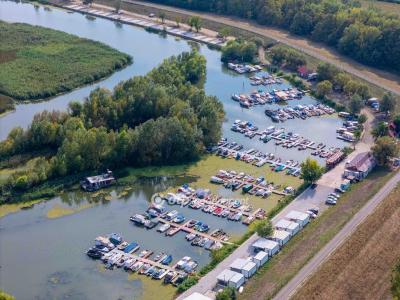 Eladó nyaraló Sarud