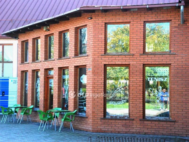 Eladó egyéb ipari ingatlan Cegléd